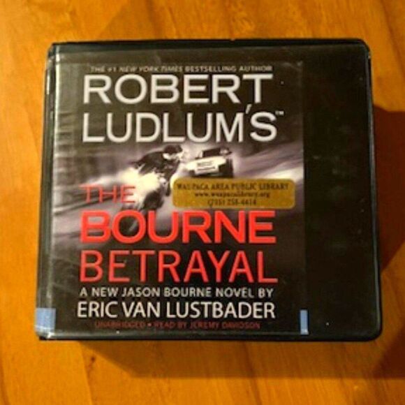 Robert Ludlum - The Bourne Betrayal .................... Books on Tape .15 Discs - Picture 1 of 5